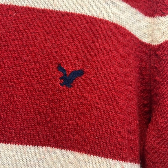 American Eagle Outfitters athletic fit red and off white sweater size medium. - Picture 3 of 7